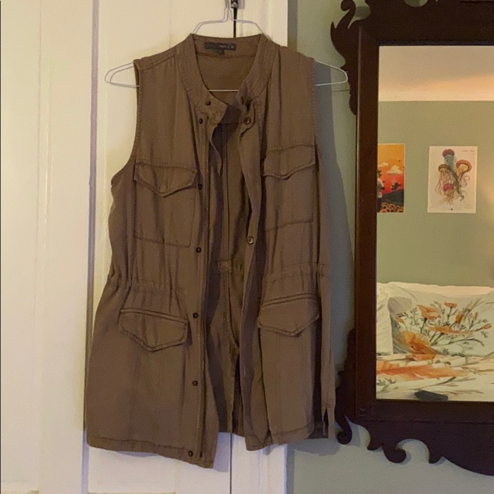 South Moon Under Army Vest